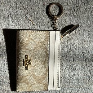 Coach coin wallet keychain